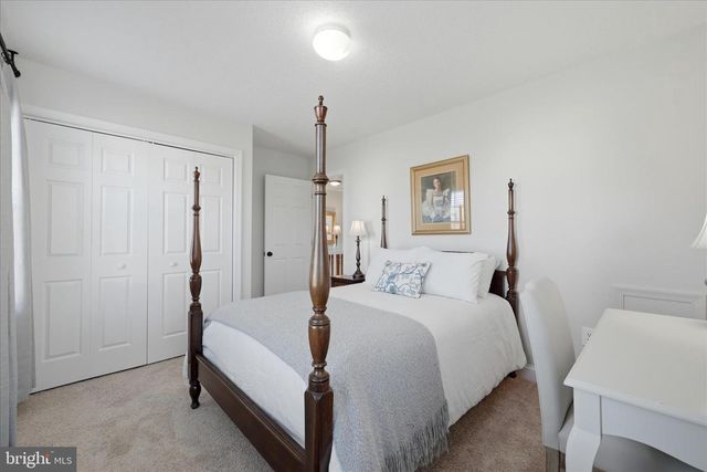 108 BARKWOOD DR, Stephens City, VA 22655