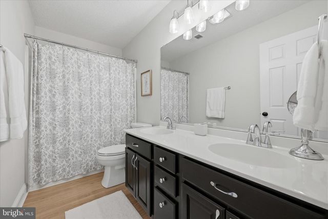 108 BARKWOOD DR, Stephens City, VA 22655