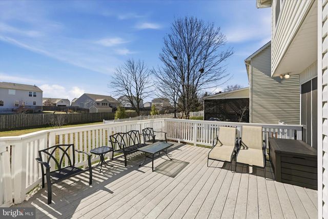 108 BARKWOOD DR, Stephens City, VA 22655