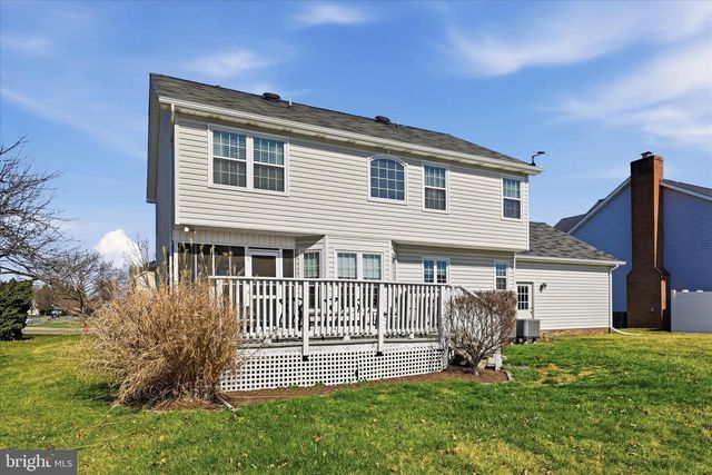 108 BARKWOOD DR, Stephens City, VA 22655