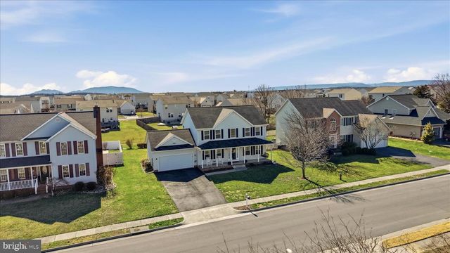 108 BARKWOOD DR, Stephens City, VA 22655