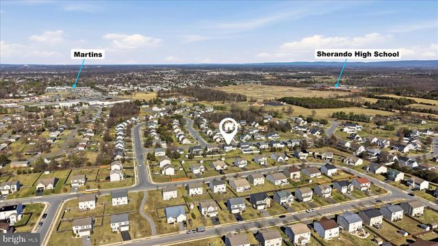 108 BARKWOOD DR, Stephens City, VA 22655