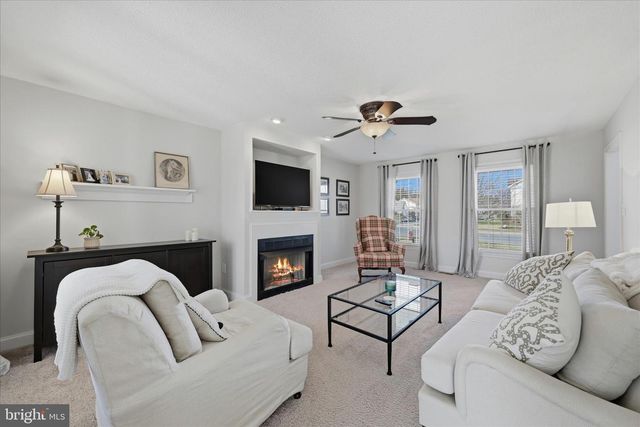 108 BARKWOOD DR, Stephens City, VA 22655