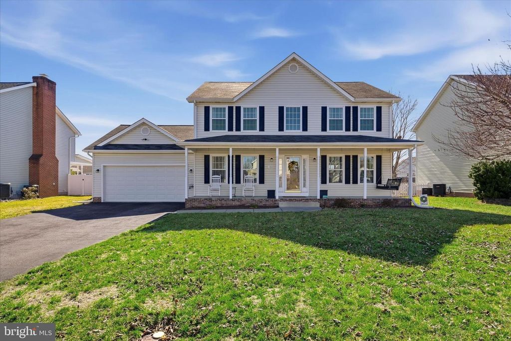 108 BARKWOOD DR, Stephens City, VA 22655