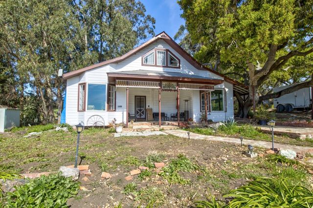 1498 O'Connor Way, San Luis Obispo, CA 93401