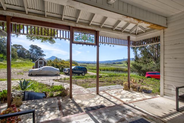 1498 O'Connor Way, San Luis Obispo, CA 93401