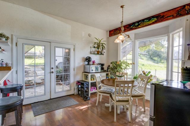 1498 O'Connor Way, San Luis Obispo, CA 93401