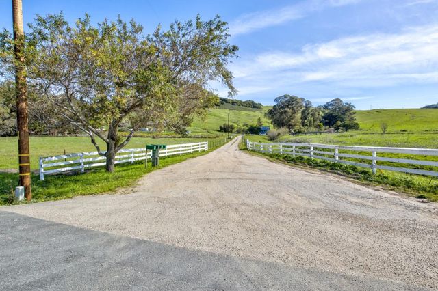 1498 O'Connor Way, San Luis Obispo, CA 93401