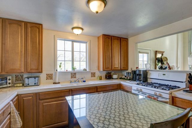 1498 O'Connor Way, San Luis Obispo, CA 93401