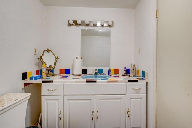 1498 O'Connor Way, San Luis Obispo, CA 93401