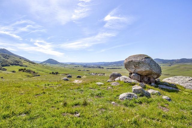 1498 O'Connor Way, San Luis Obispo, CA 93401