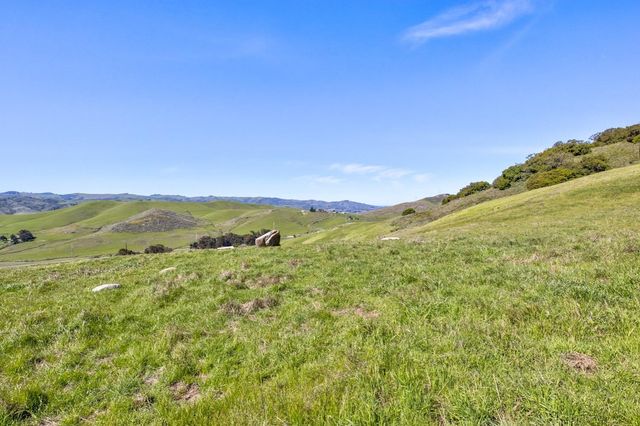1498 O'Connor Way, San Luis Obispo, CA 93401