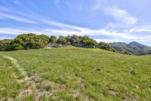 1498 O'Connor Way, San Luis Obispo, CA 93401