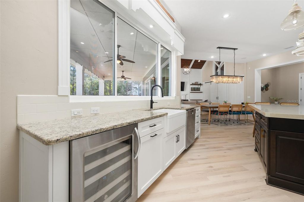 Image 13 of property listing at 691 SW 136TH STREET, Newberry, FL 32669