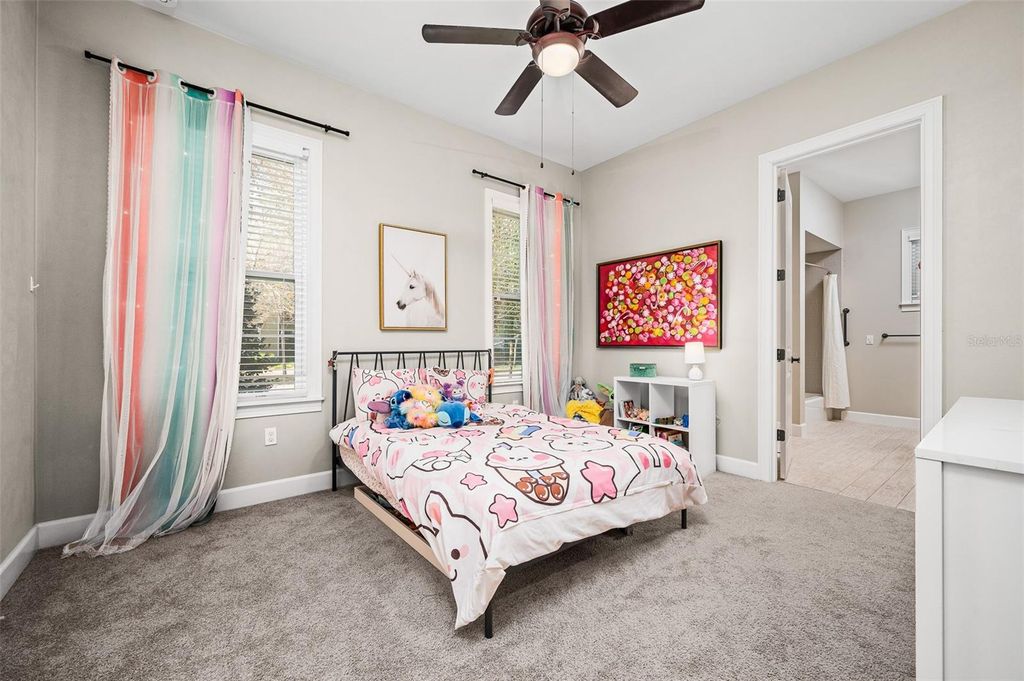 Image 36 of property listing at 691 SW 136TH STREET, Newberry, FL 32669