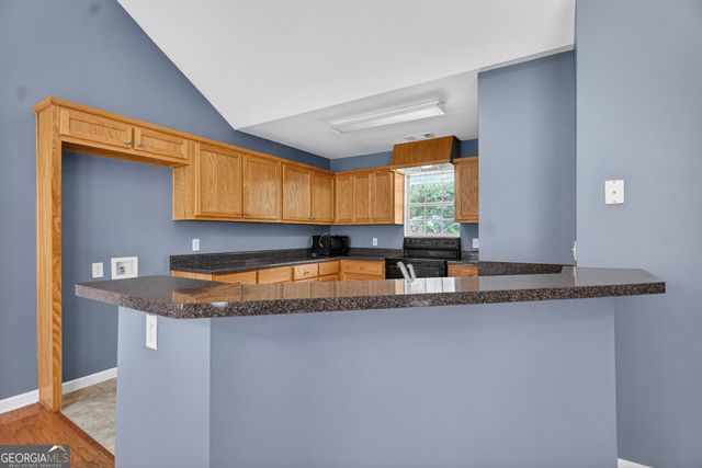 320 Old Pond Road, Lagrange, GA 30241