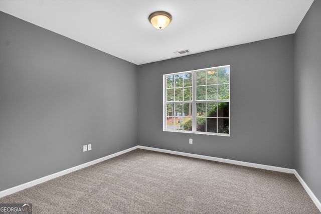 320 Old Pond Road, Lagrange, GA 30241