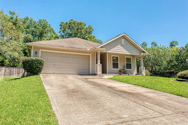 11 Yarrowdale Court, The Woodlands, TX 77382