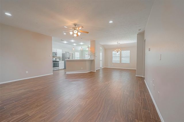 11 Yarrowdale Court, The Woodlands, TX 77382