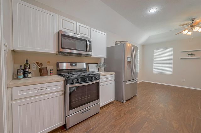 11 Yarrowdale Court, The Woodlands, TX 77382