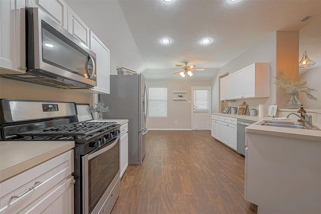 11 Yarrowdale Court, The Woodlands, TX 77382