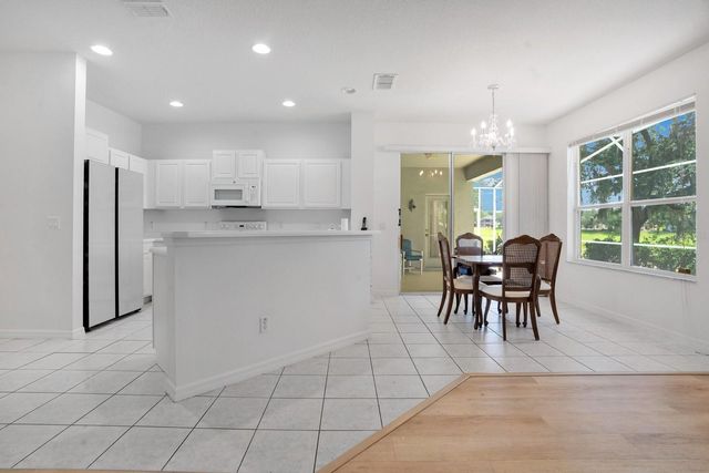 1207 LEGENDARY BOULEVARD, Clermont, FL 34711