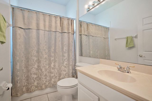 1207 LEGENDARY BOULEVARD, Clermont, FL 34711