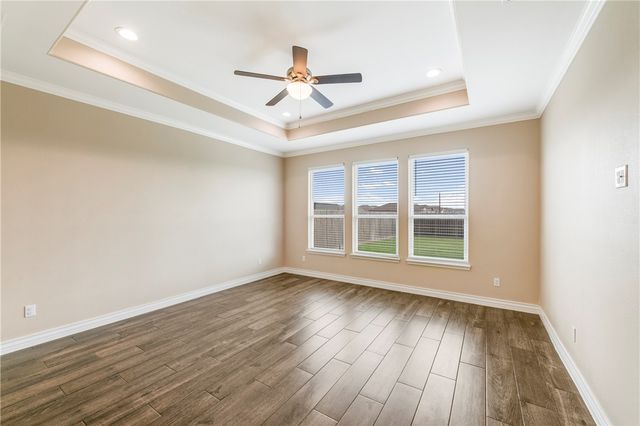 7730 Sophia Dr, Corpus Christi, TX 78414
