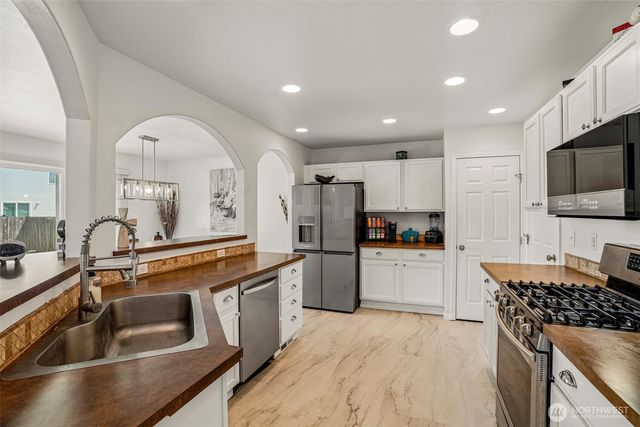 17717 16th Avenue E, Spanaway, WA 98387