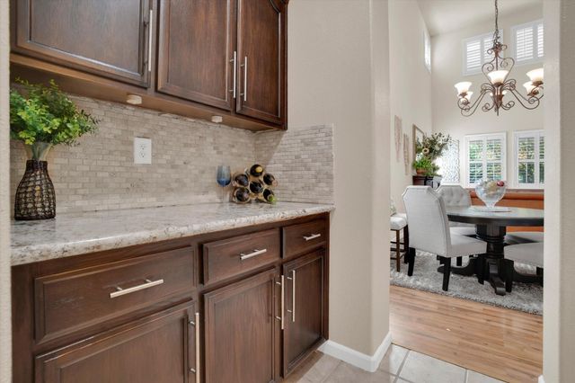 6409 Pine Meadow Cir, Stockton, CA 95219