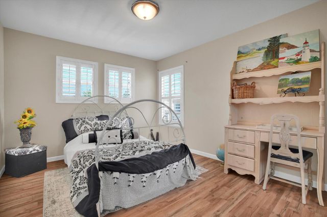 6409 Pine Meadow Cir, Stockton, CA 95219