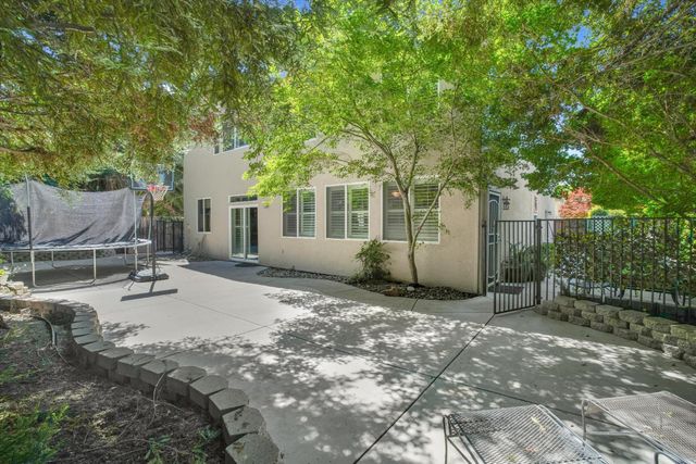 6409 Pine Meadow Cir, Stockton, CA 95219
