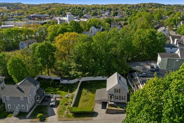 6 Highland St, Wakefield, MA 01880