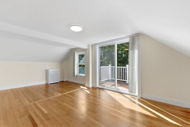 6 Highland St, Wakefield, MA 01880