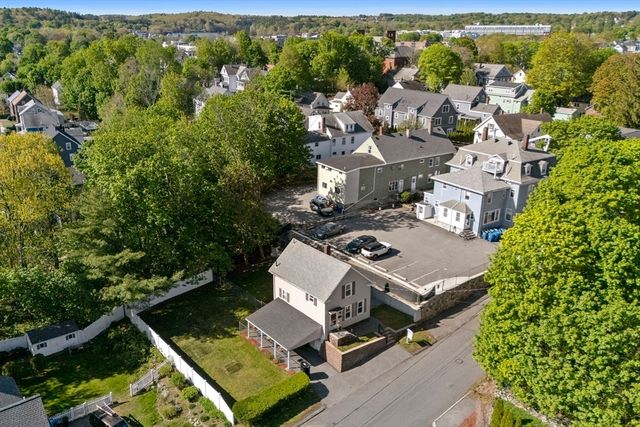 6 Highland St, Wakefield, MA 01880