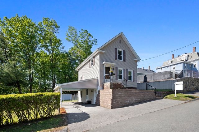 6 Highland St, Wakefield, MA 01880
