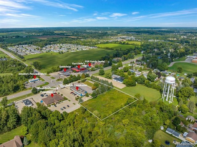 8541 Miller Road, Swartz Creek, MI 48473