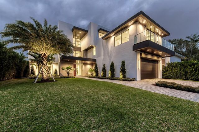 119 N Gordon Road, Fort Lauderdale, FL 33301