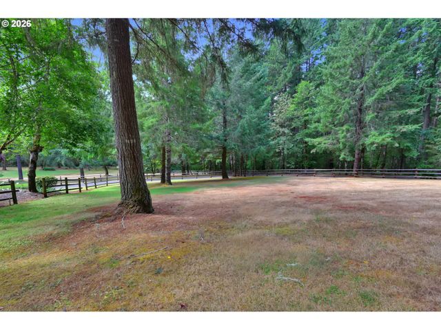 23292 BIRD HAVEN Ln, Noti, OR 97461
