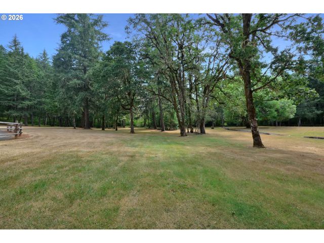 23292 BIRD HAVEN Ln, Noti, OR 97461