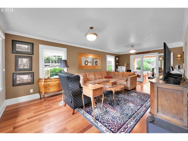 23292 BIRD HAVEN Ln, Noti, OR 97461