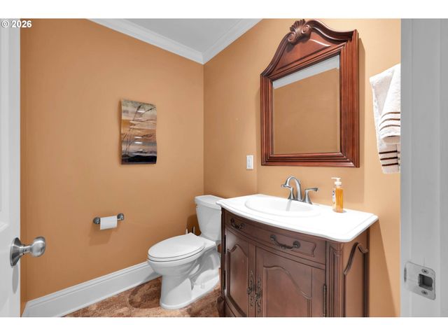 23292 BIRD HAVEN Ln, Noti, OR 97461