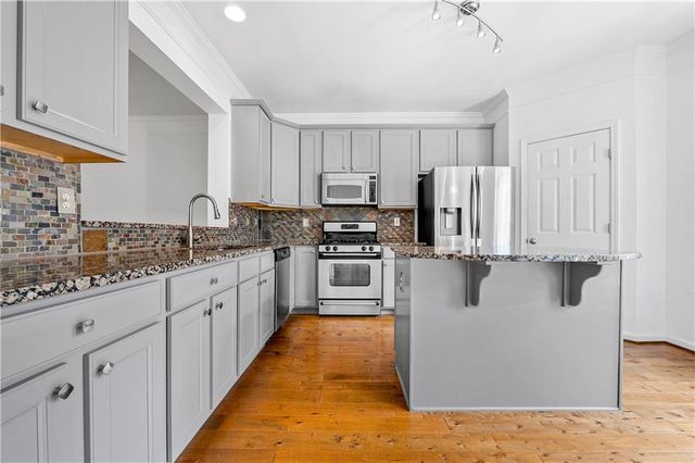 2844 Loftview Square, Atlanta, GA 30339