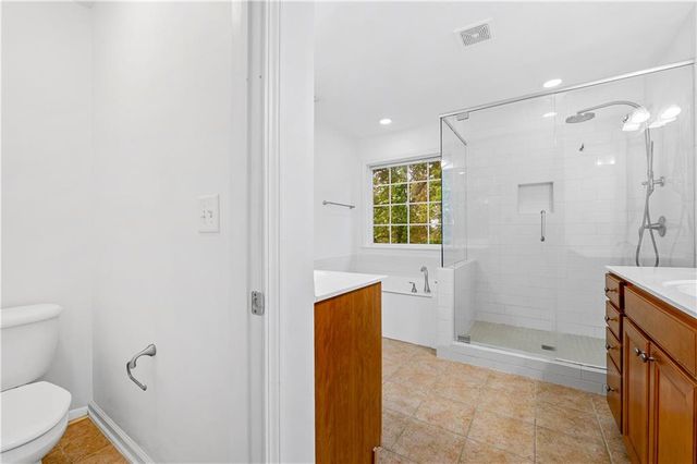 2844 Loftview Square, Atlanta, GA 30339