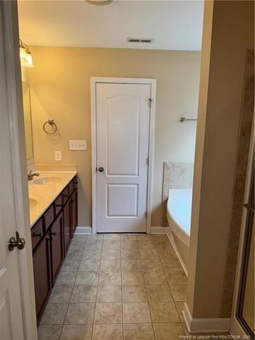 92 Colonist Place, Cameron, NC 28326