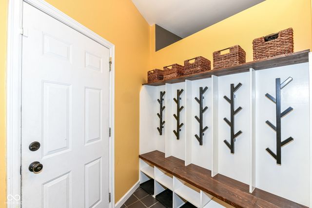 7320 Highland Road, Indianapolis, IN 46268