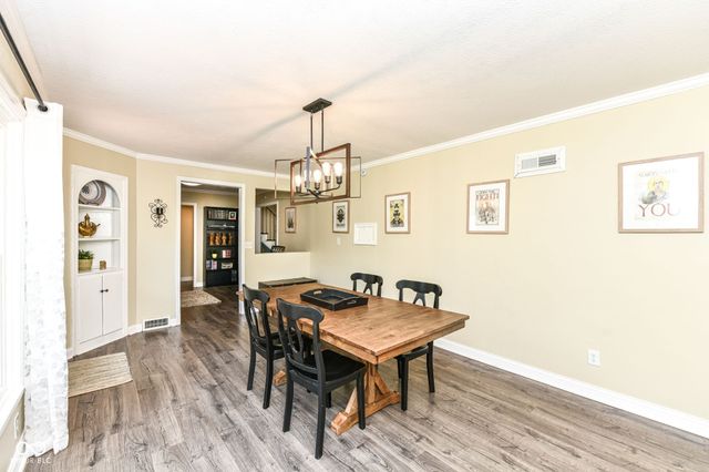 7320 Highland Road, Indianapolis, IN 46268