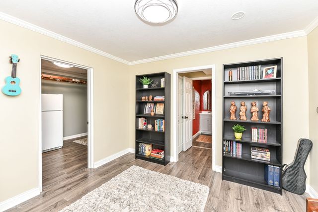 7320 Highland Road, Indianapolis, IN 46268