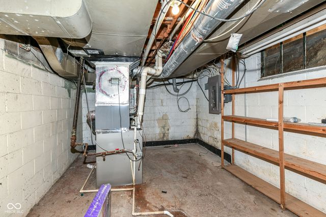 7320 Highland Road, Indianapolis, IN 46268