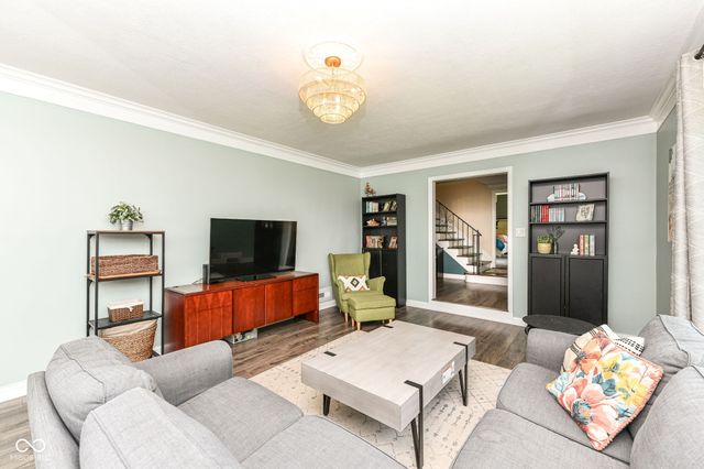 7320 Highland Road, Indianapolis, IN 46268